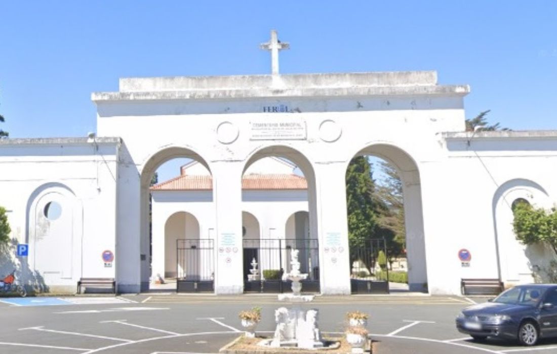 FERROL cementerio municipal