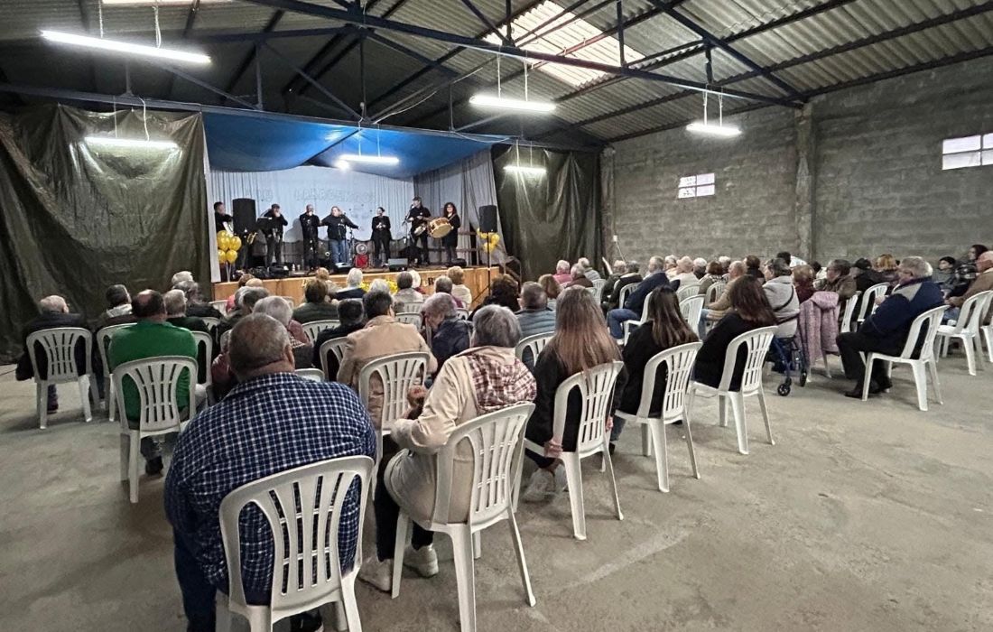 MOECHE labacengos aniversario + tarde solidaria