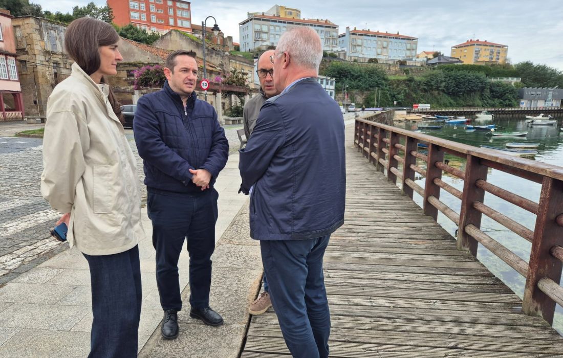 MUGARDOS pasarela xunta porto
